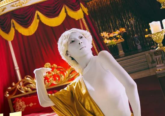 除了喜剧之王、票房之王之外，周星驰还有一个