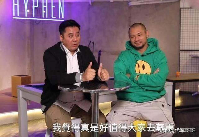 他是TVB金牌绿叶，出道30多年薪水不高，如今51岁转行开肉铺