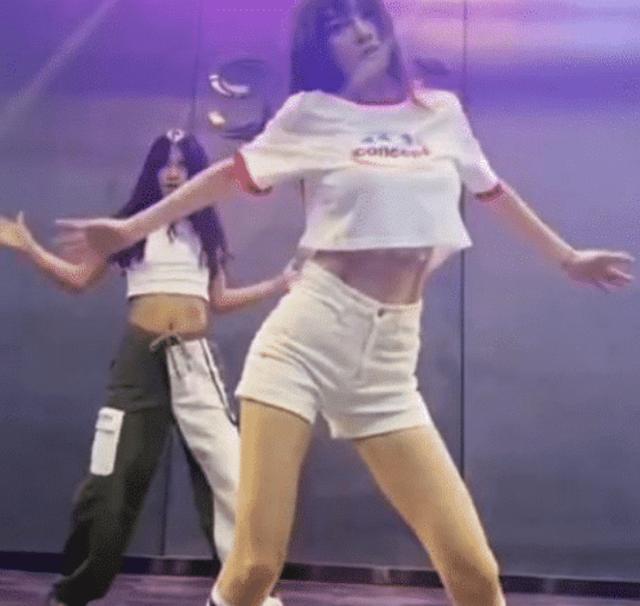 李小璐跳舞有多惊艳？看完她的动作后，不参加