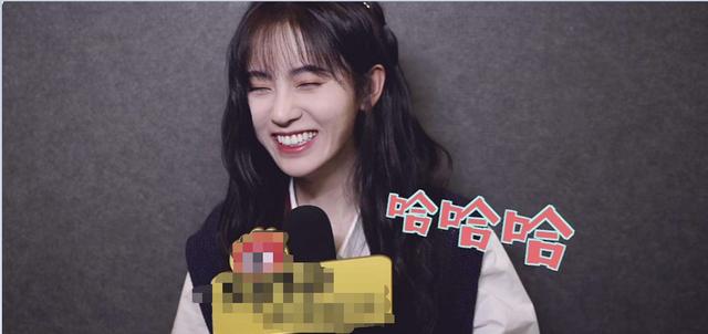 鞠婧祎也没多漂亮？一个表情让网友粉转路，其他明星敢做这动作？