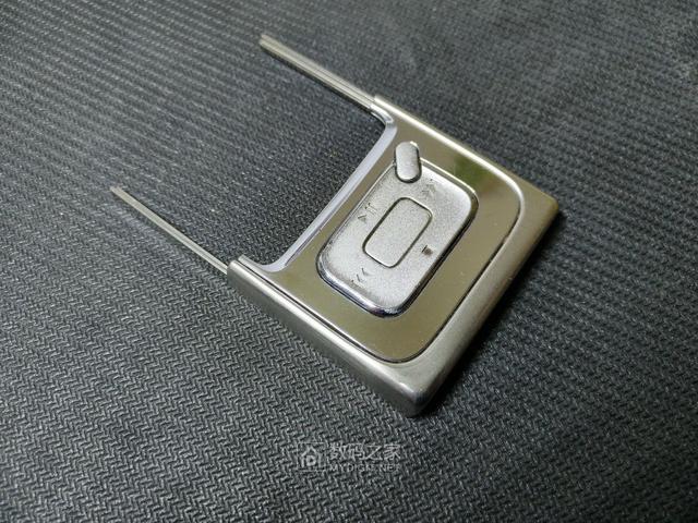 內置機械硬盤！諾基亞曾經的黑科技手機N91詳細拆解+硬件簡單分析