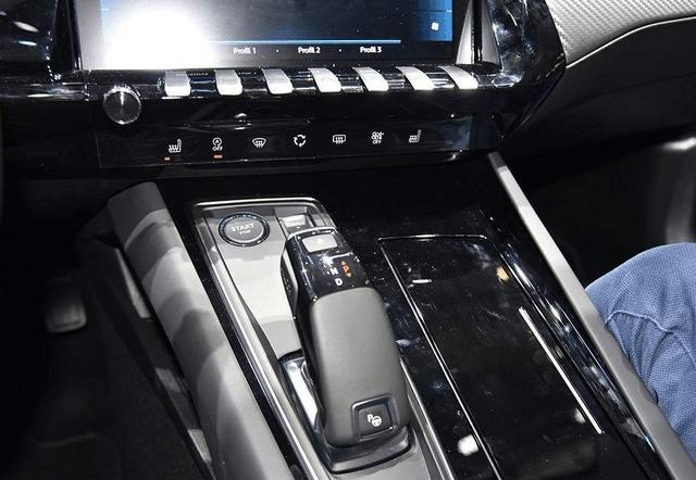 为什么越来越多车用电子档杆？它比机械档杆好