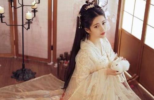 两性交往中，女人很爱听这些肉麻话，尤其是中