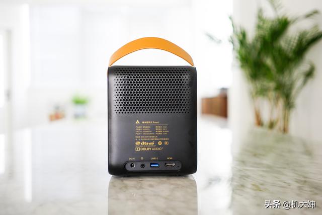 小米有品“血洗”家电行业！200英寸巨屏仅2999元，海信：顶不住