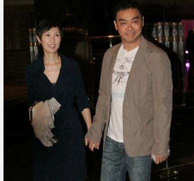 1998年，港姐冠军郭蔼明“下嫁”刘青云，为何婚后22年没孩子？