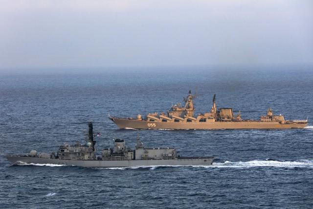 不准美军自由航行！俄万吨导弹巨舰出海警告：若敢闯关果断开火