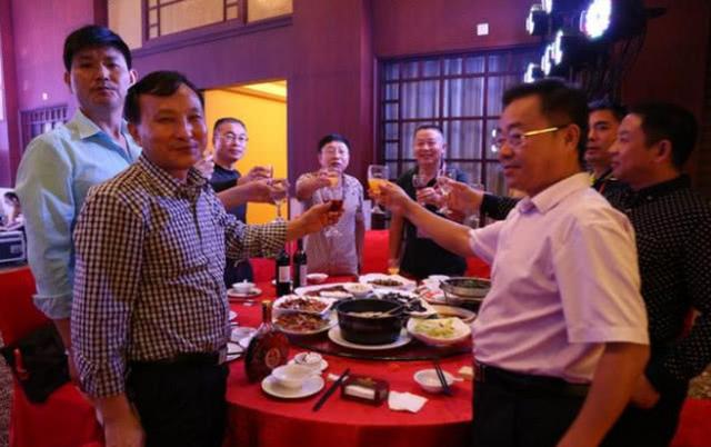 为啥现在搞同学聚会，都没人愿意出头当组织者