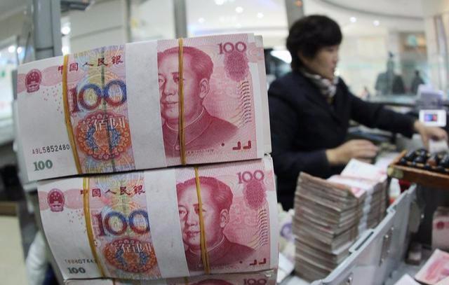 手里有10万存款，10年后还能值多少钱？网友：还