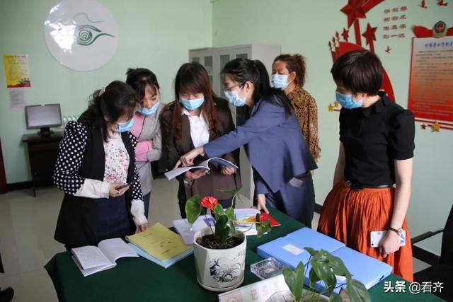齐齐哈尔市妇联调研组深入龙江县调研