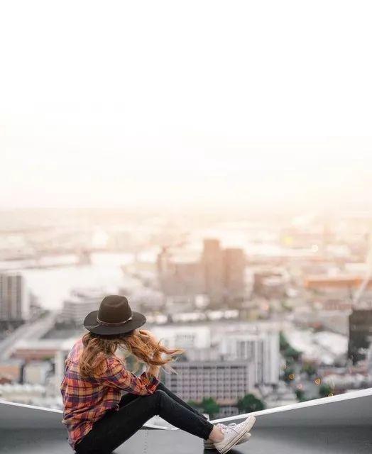 如何在旅途中帮女友拍出美照？