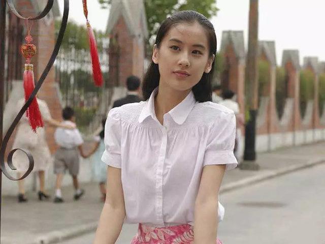 黄圣依不应该上《乘风破浪》？不仅没圈到粉，还拉低了好感