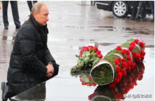 90名士兵被2000多人包围，鏖战三天6人幸存，总统