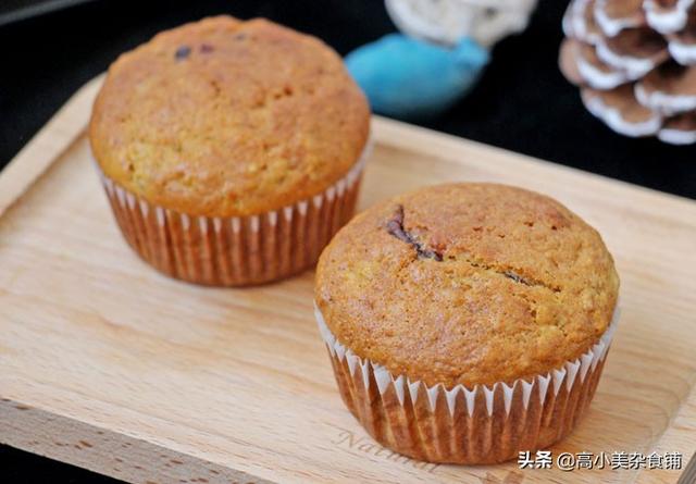 榛子酱香蕉马芬—香蕉过熟不要扔　马芬蛋糕做一做