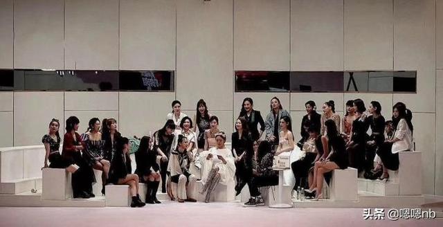 《乘风破浪的姐姐》为何请黄晓明做发起人，因