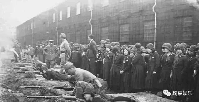 二战时期的日本女人到底有多坏？看后才知道原