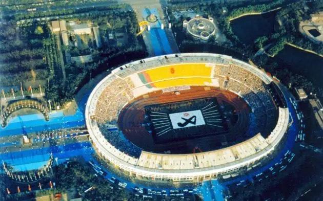 老照片：1990年北京亚运会，那时的你在干什么？