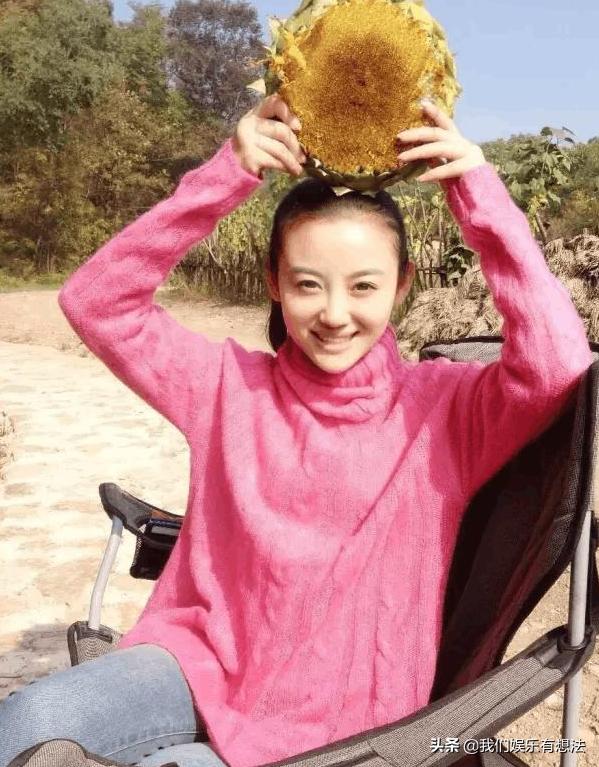 徐婷：被全家人"吸血"数十年，压力过大26岁患癌离世