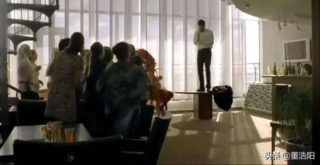 明明是少儿不宜的剧情，看完却让人红了眼睛