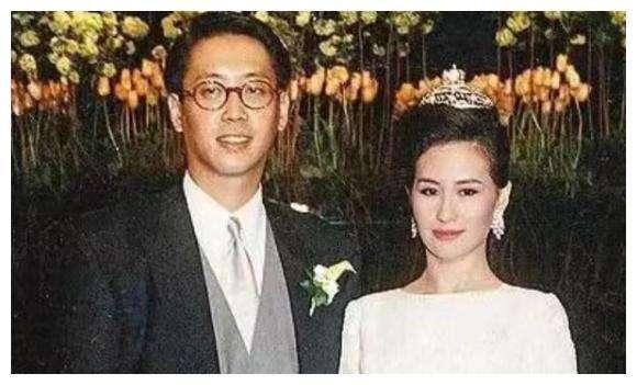 水月洞天最美天雪陈法蓉,情路坎坷,被渣男骗财骗