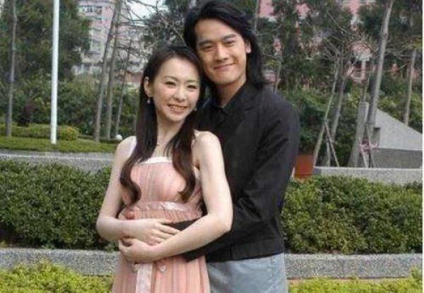 曾经是万千少女心中男神 因亲眼看到女友车祸死