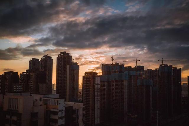 真羡慕，敢留在武汉的人