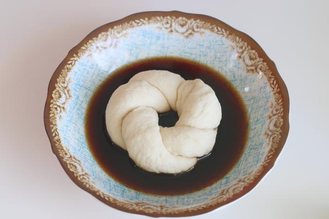 无油低卡的土耳其面包圈，吃着没负担，做法超简单，爱上了