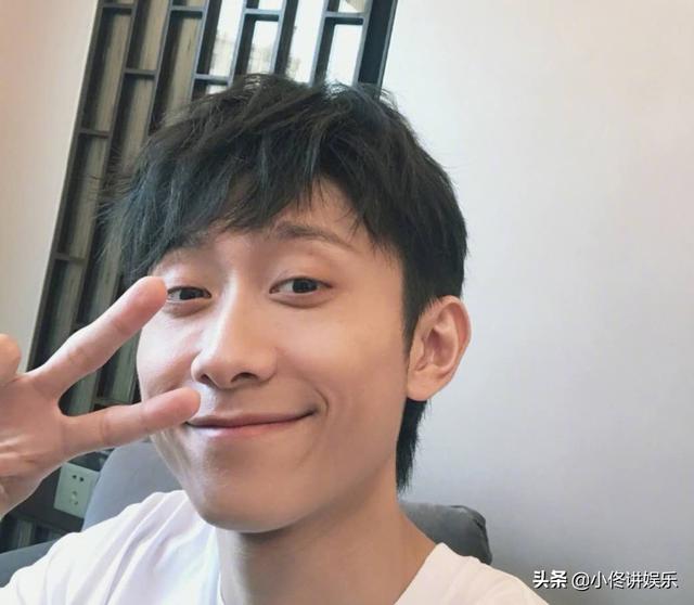 疑似|张一山宋妍霏疑似同居！与杨紫恋人未满 兜兜转转女友始终是宋妍霏