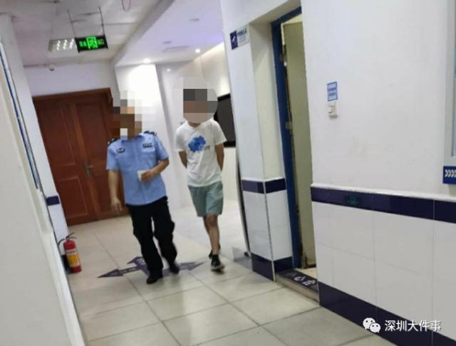 时遭|女租客称洗澡时遭合租男破门而入 方回应