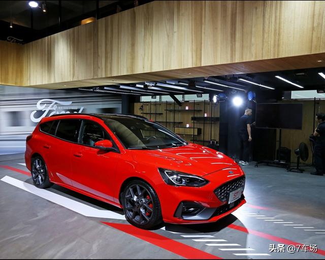 全新福特Focus ST Wagon旅行版，小钢炮一枚