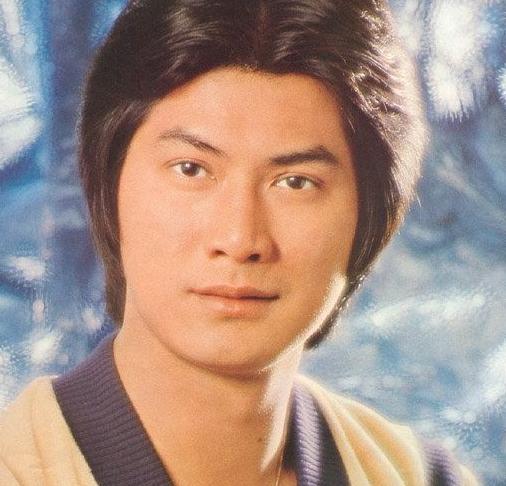 2008年，邓光荣在肥肥葬礼怒斥郑少秋，向华强都让他三分，啥来头