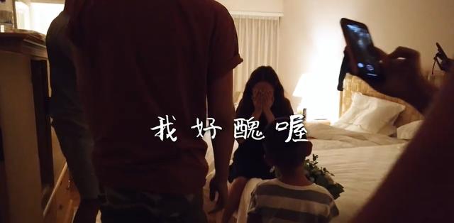李荣浩35岁生日小情侣互诉衷肠，杨丞琳首晒求婚视频甜蜜满满