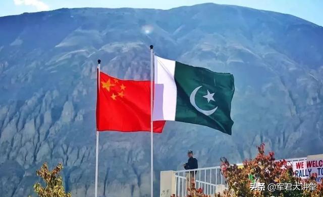 中国帮巴铁翻修战机，修好后性能飙升，巴铁十分满意