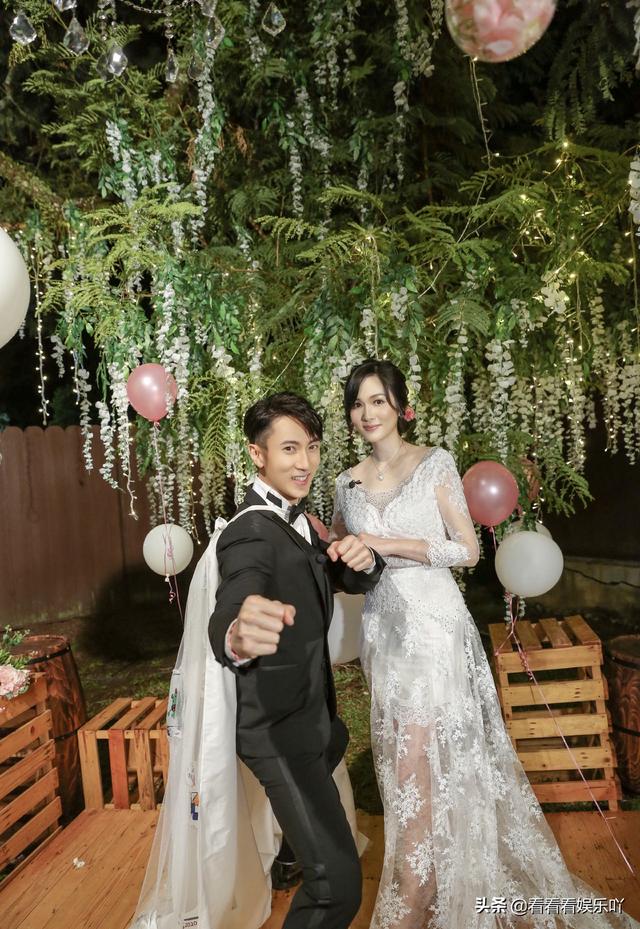 都是婚后再办婚礼，傅首尔的婚礼比吴尊林丽吟