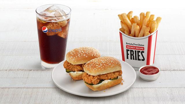 美国的肯德基菜单大盘点（正餐类）看看和国内KFC有什么不同