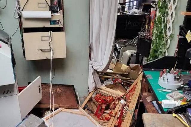 纽约华人当铺遭洗劫 老板娘被打断腿，十年努力