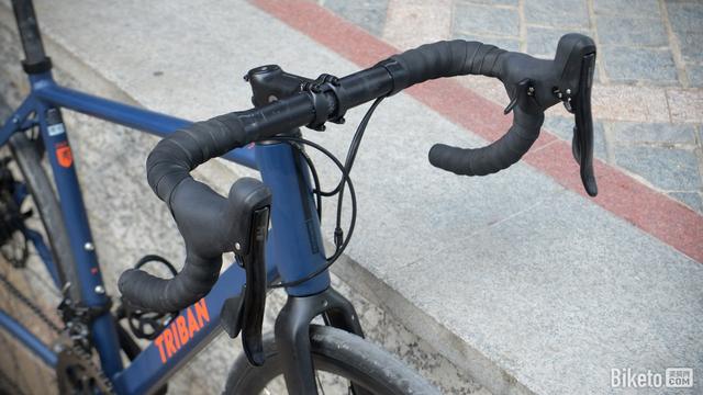 不到3000元的亲民大牌 迪卡侬Triban RC120碟刹公路车评测