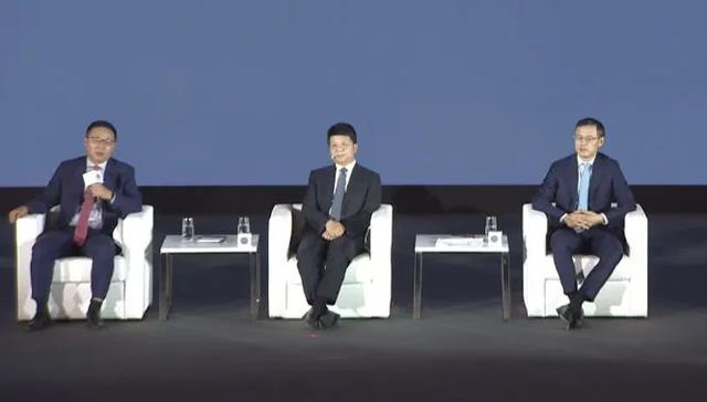 面对美国再封杀华为最新回应！美国司法部长：为什么必须绞杀华为？