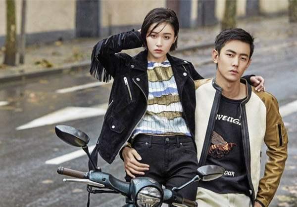 综艺里秀恩爱的几对明星，前四对下节目就分手，只有他们仍然恩爱