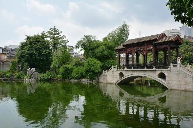 曾祥裕风水团队考察广州番禺余荫山房   它的园林艺术、书香雅致让你迷醉