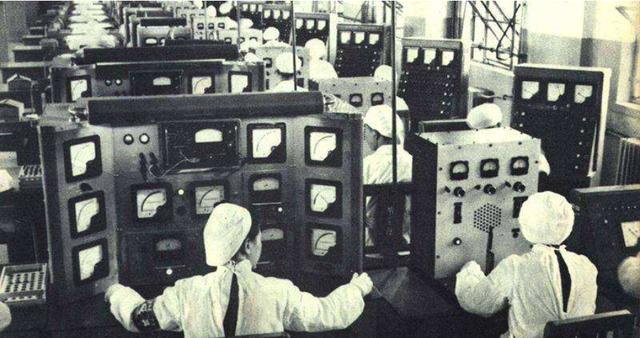 京东方——一场豪“赌”之下成就的中国科技脊