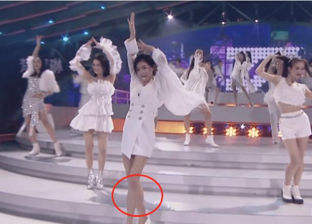 都说乘风破浪的姐姐是\"神仙打光\"，镜头