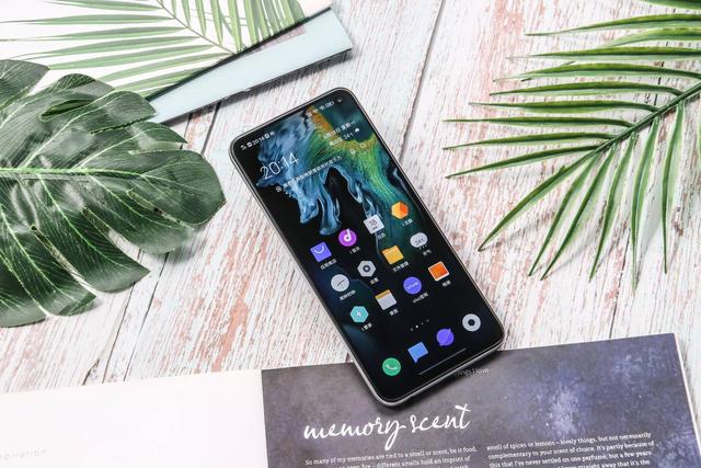 相见恨晚？iQOO Z1轻松驾驭各种大型手机游戏，帧