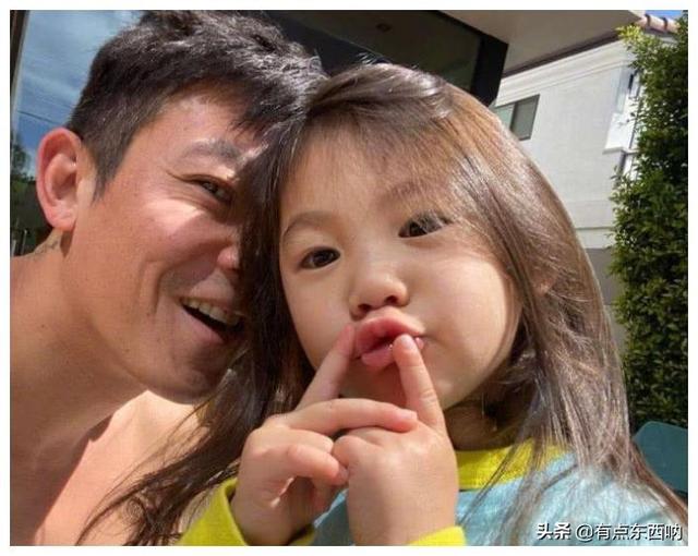 陈冠希有多宠女儿？玩具箱价值一辆车，普通人