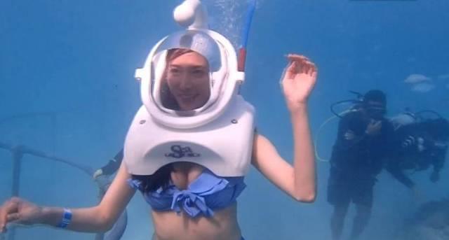 45岁林志玲多有bug？看了她的\"水下大片\&qu