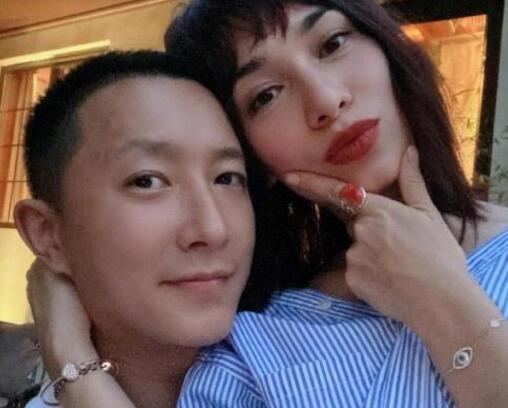 才结婚刚半年时间，韩庚依旧帅气，而卢靖姗却