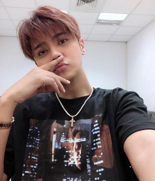 罗志祥520发文《男孩，女孩》，回忆过往点点滴