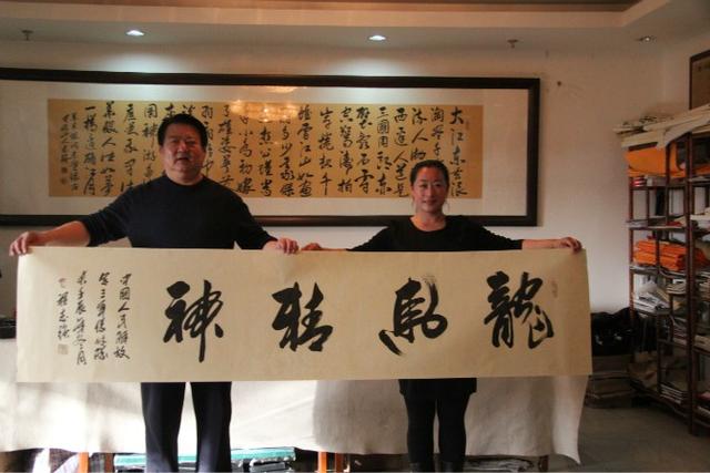 他被譽(yù)為“天下第一兵”，結(jié)婚讓妹妹當(dāng)新郎，入伍27年僅休假59天