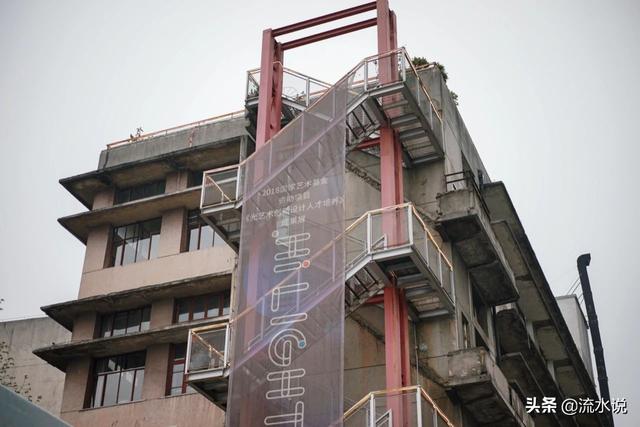 重庆旅游必去景点有哪些？除了洪崖洞，这些网红点你一定要去