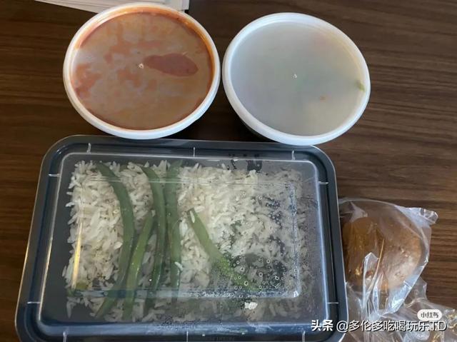 从国内回加拿大de隔离日记：隔离酒店每天吃的是这样的...