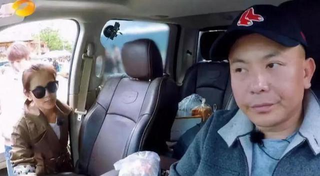 刘涛直播卖房,学刘敏涛跳女团舞,被疑和老公婚变为了蹭热度真拼了